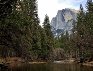 3b. Merced River and Half Dome (Tis-sé-yak). Photo by Derek Irland [ed]